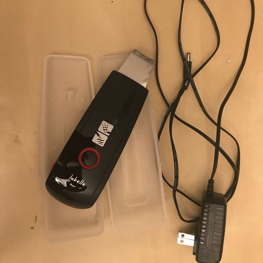 Ultrasonic Skin Spatula by Labelle